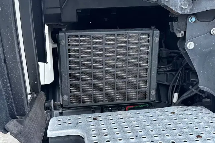 S500 standard z Niemiec full opcja cała na poduszkach tv mikrofala Klima led Kontrakt scania zdjęcie 35