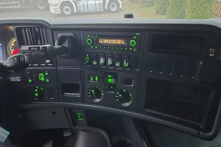 Scania R410 zdjęcie 24