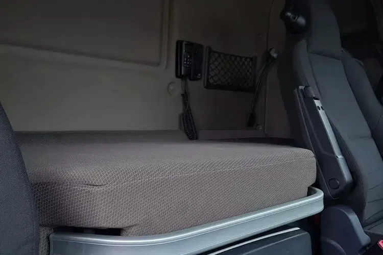 Scania R410 zdjęcie 26