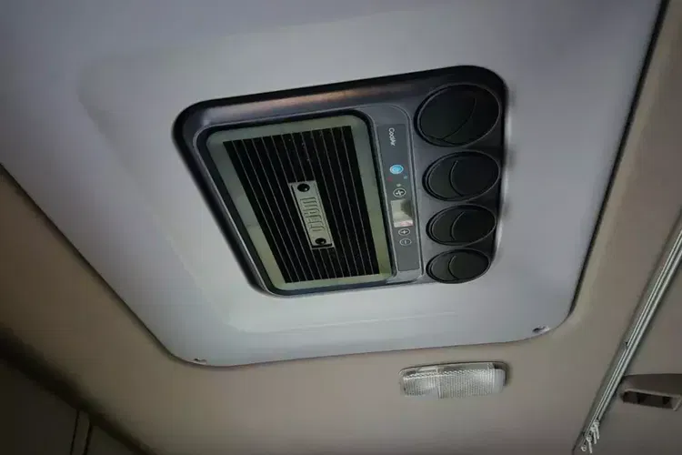 Scania R410 zdjęcie 28