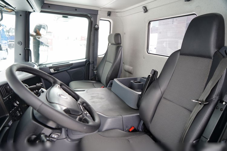 Scania P 360 / DZIENNA KABINA /  / 231 TYS. KM. / EURO 6 / zdjęcie 22