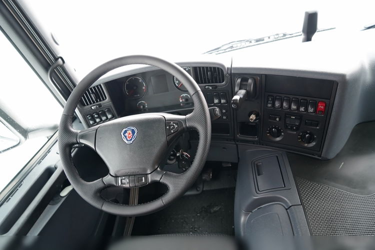Scania P 360 / DZIENNA KABINA /  / 231 TYS. KM. / EURO 6 / zdjęcie 25