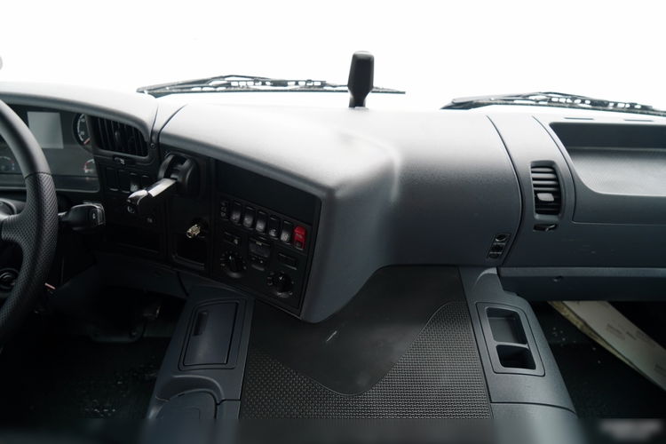 Scania P 360 / DZIENNA KABINA /  / 231 TYS. KM. / EURO 6 / zdjęcie 27