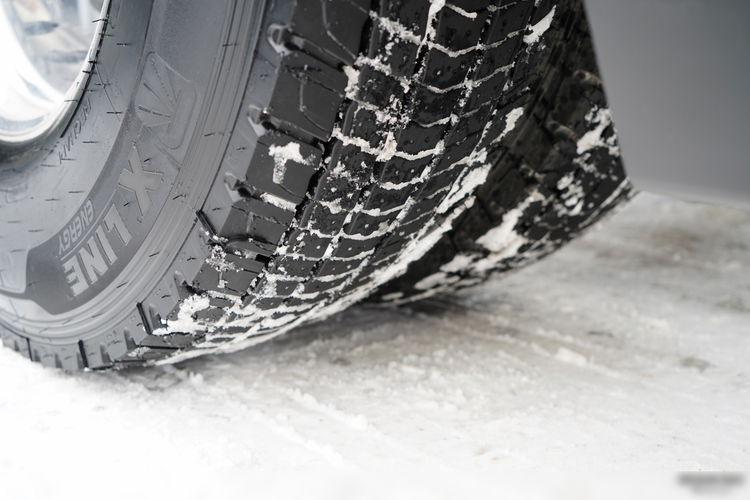 Volvo FH 500 / HYDRAULIKA / KLIMA POSTOJOWA / I-SHIFT / ALUFELGI  zdjęcie 18