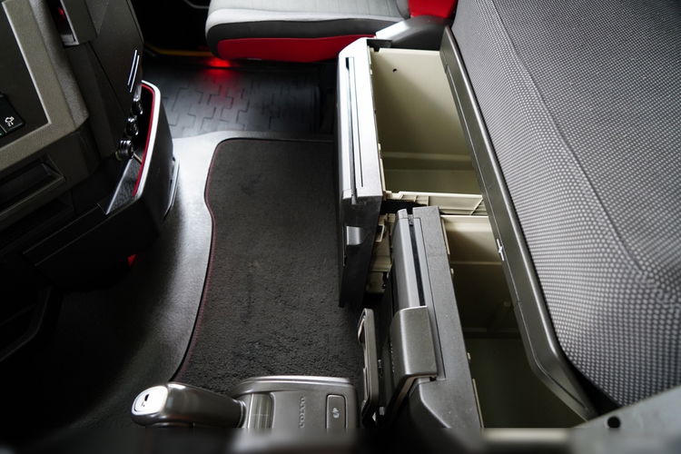 Volvo FH 500 / HYDRAULIKA / KLIMA POSTOJOWA / I-SHIFT / ALUFELGI  zdjęcie 25