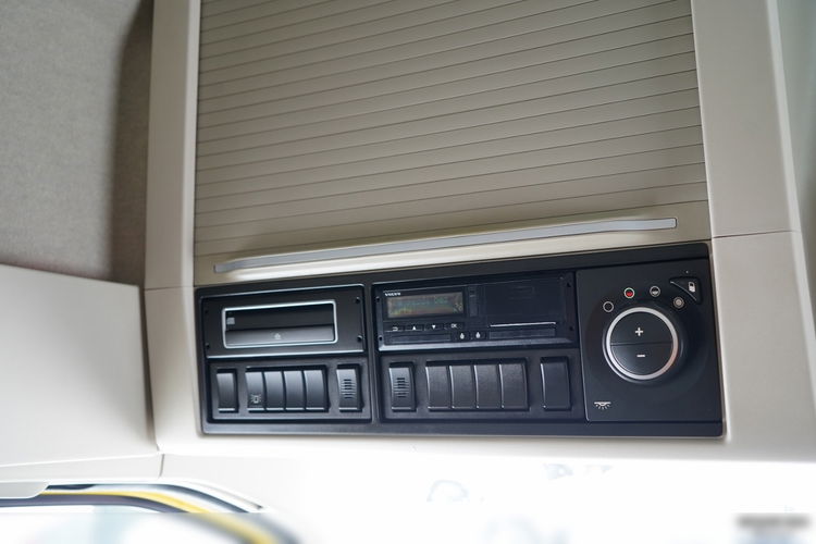 Volvo FH 500 / HYDRAULIKA / KLIMA POSTOJOWA / I-SHIFT / ALUFELGI  zdjęcie 32