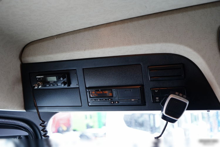 Mercedes ACTROS 1845 / HYDRAULIKA / NISKA KABINA  zdjęcie 32