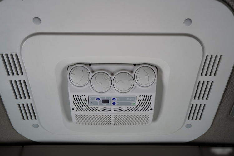 Scania R 450 / RETARDER / HYDRAULIKA /  KLIMATYZACJA POSTOJOWA / zdjęcie 36