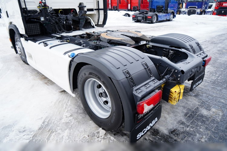 Scania R 450 / HYDRAULIKA / RETARDER /  KLIMA POSTOJOWA /  PO ZŁOTYM KONTRAKCIE / 2 ZBIORNIKI PALIWA  zdjęcie 14