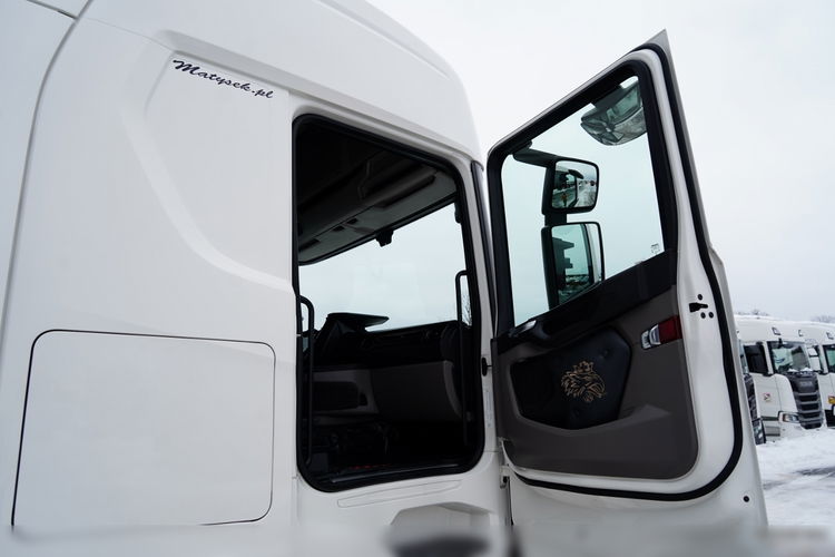 Scania R 450 / HYDRAULIKA / RETARDER /  KLIMA POSTOJOWA /  PO ZŁOTYM KONTRAKCIE / 2 ZBIORNIKI PALIWA  zdjęcie 37