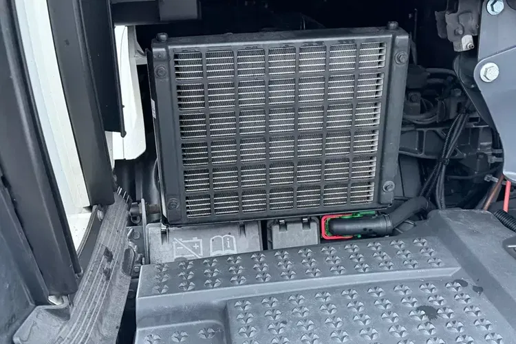 Scania S450 2020/21 ASO TV cała na poduszce z Niemiec zdjęcie 20