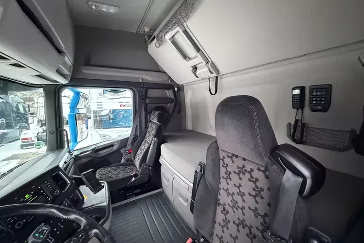 R450 na kontrakcie serwisowym Scania z Niemiec idealny stan zdjęcie 26