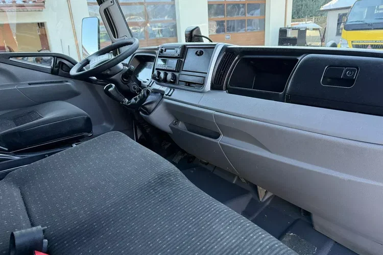 Mitsubishi Fuso zdjęcie 14
