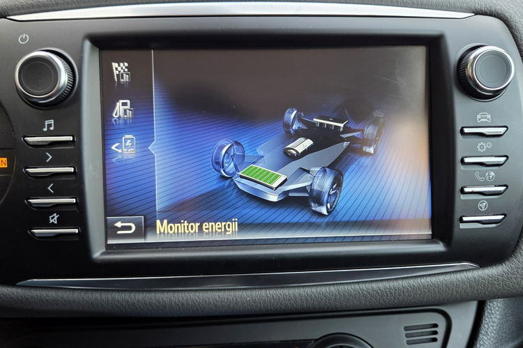 Toyota Yaris Hybrid 100 KM , Premium E-Cvt, Nawigacja, Salon PL, I WŁ, Serwis ASO, zdjęcie 17