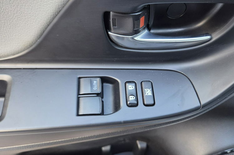 Toyota Yaris Hybrid 100 KM , Premium E-Cvt, Nawigacja, Salon PL, I WŁ, Serwis ASO, zdjęcie 30