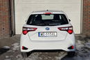 Toyota Yaris Hybrid 100 KM , Premium E-Cvt, Nawigacja, Salon PL, I WŁ, Serwis ASO, zdjęcie 7