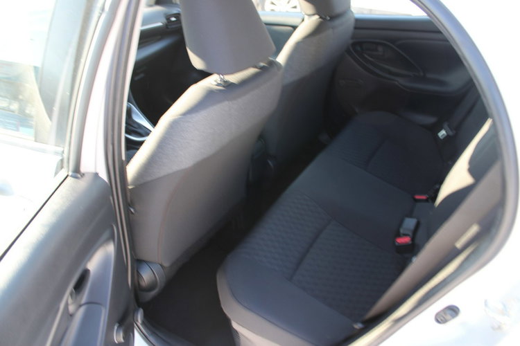 Toyota Yaris Hybrid 1.5 Comfort Kamera zdjęcie 11