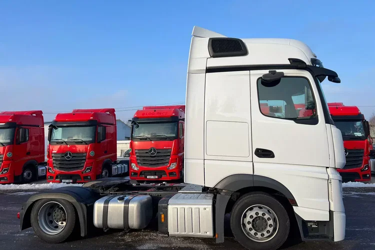 Mercedes ACTROS MP5 zdjęcie 24