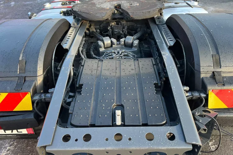 Mercedes ACTROS MP5 zdjęcie 28