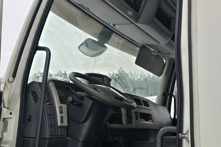 FE 320 EURO6 6x2 / Śmieciarka FAUN Powerpress II 524/19 Volvo FE 320 EURO6 / Śmieciarka FAUN Powerpress / ZÖLLER MEGA 356 zdjęcie 6