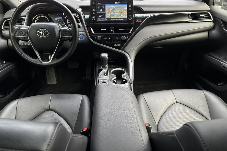 Toyota Camry 2.5 HSD 218KM EXECUTIVE, gwarancja, FV23% zdjęcie 35