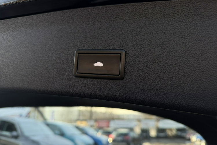 Audi A4 Allroad Quattro, DSG, Klimatronic 3-stref, Martwe pole, Asystent pasa zdjęcie 29