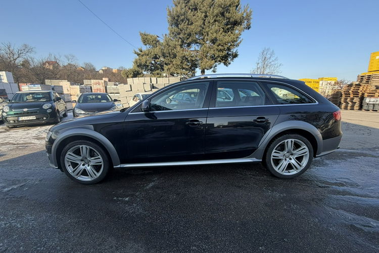 Audi A4 Allroad Quattro, DSG, Klimatronic 3-stref, Martwe pole, Asystent pasa zdjęcie 7