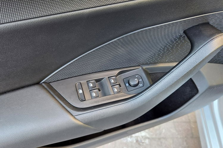 Skoda Octavia 1.5 TSI 150 KM, Ambition, Salon PL, serwis ASO, F.VAT23, leasing zdjęcie 31