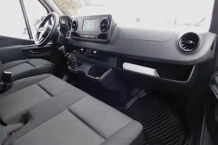 Mercedes Sprinter zdjęcie 6