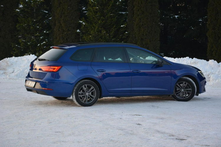 Seat Leon FR Full Led Skóry Navi Panorama Radar ACC Virtual Parktr Beats zdjęcie 11