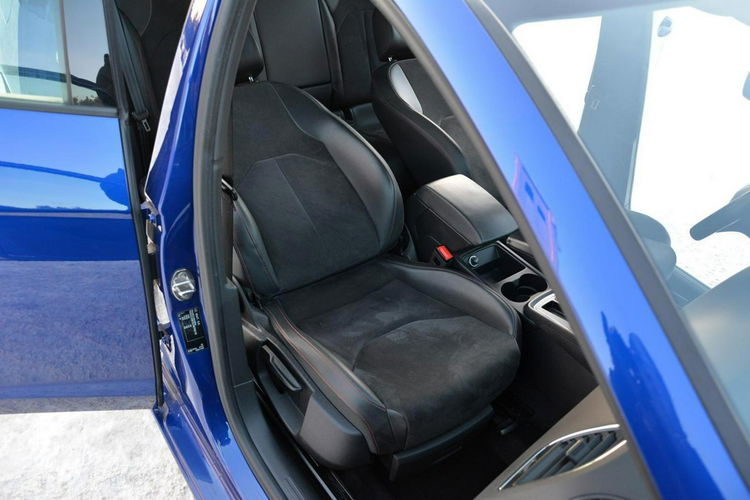 Seat Leon FR Full Led Skóry Navi Panorama Radar ACC Virtual Parktr Beats zdjęcie 21