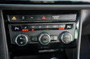 Seat Leon FR Full Led Skóry Navi Panorama Radar ACC Virtual Parktr Beats zdjęcie 32