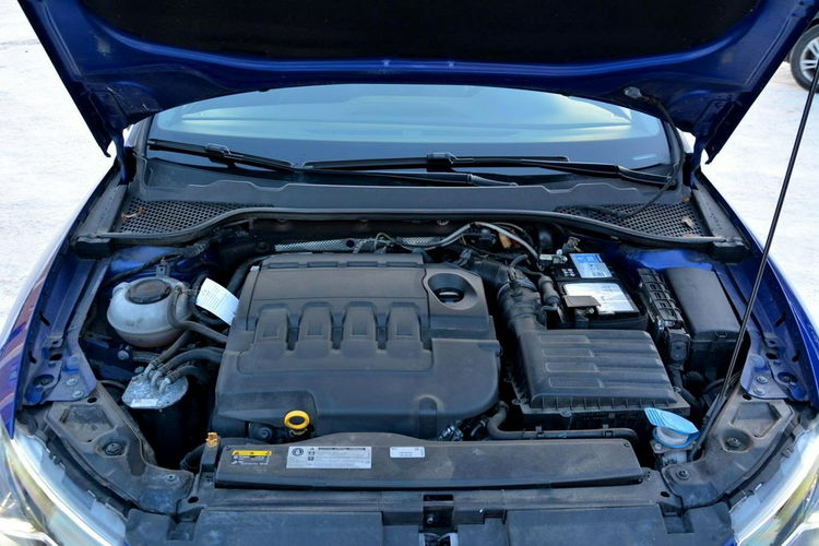 Seat Leon FR Full Led Skóry Navi Panorama Radar ACC Virtual Parktr Beats zdjęcie 38