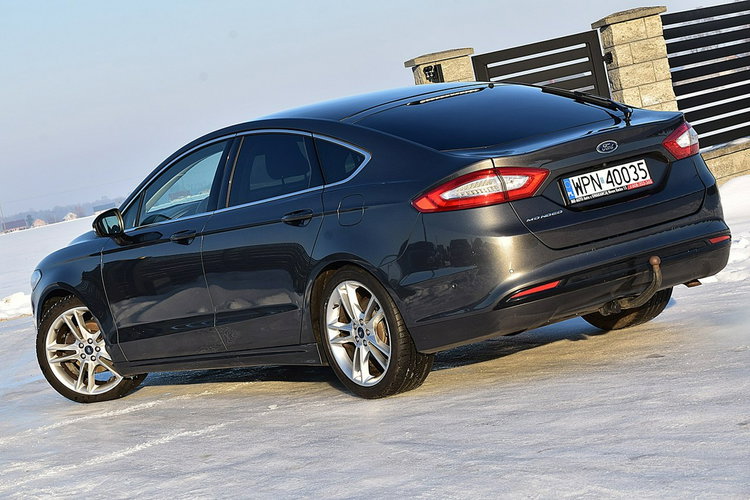 Ford Mondeo Titanium Navi Ful Led Kamera Skóra Gwarancja zdjęcie 19
