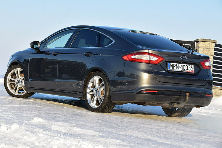 Ford Mondeo Titanium Navi Ful Led Kamera Skóra Gwarancja zdjęcie 20