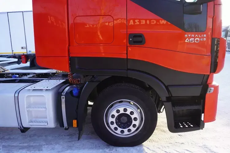 Iveco Stralis 460 E6 / kab. sypialna 2 łóżka zdjęcie 11