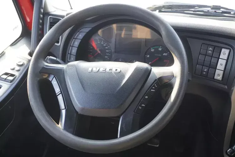 Iveco Stralis 460 E6 / kab. sypialna 2 łóżka zdjęcie 19