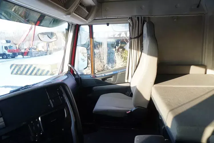 Iveco Stralis 460 E6 / kab. sypialna 2 łóżka zdjęcie 22