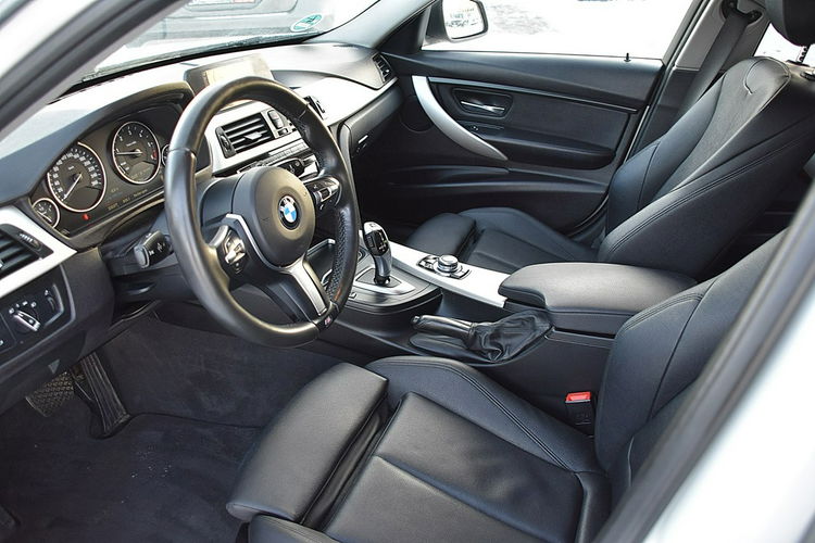 BMW 320 D 163Km Navi Ful Led Skóra Gwarancja zdjęcie 9