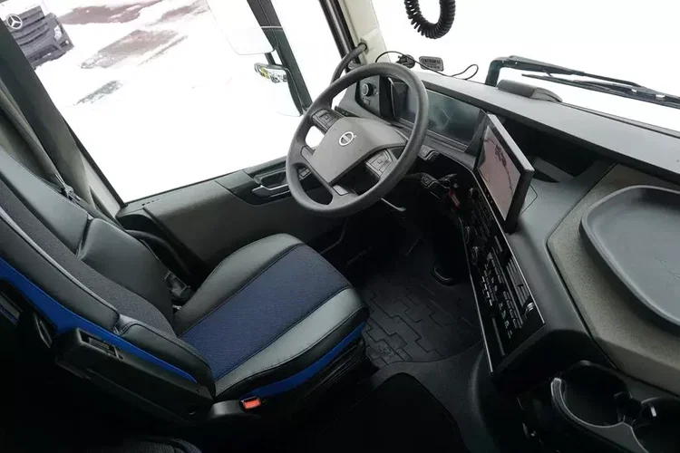 Volvo / FH / 460 / I - SAVE / XL / EURO 6 / ACC / I - COOL zdjęcie 13