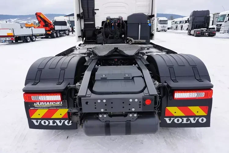 Volvo / FH / 460 / I - SAVE / XL / EURO 6 / ACC / I - COOL zdjęcie 16