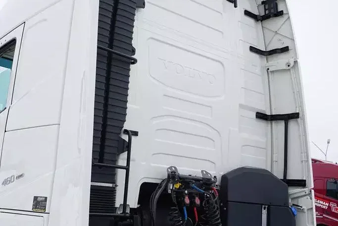 Volvo / FH / 460 / I - SAVE / XL / EURO 6 / ACC / I - COOL zdjęcie 22