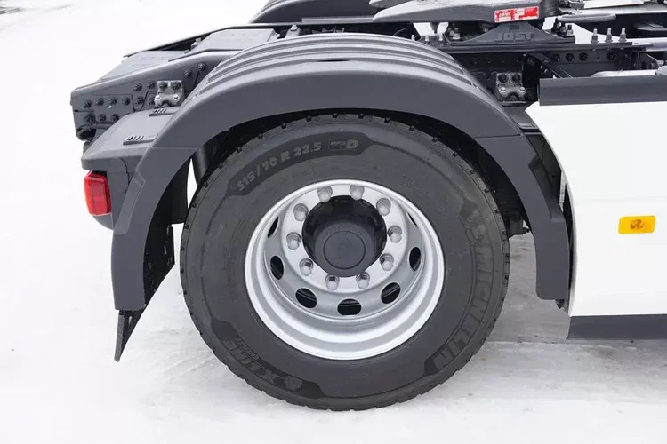 Volvo / FH / 460 / I - SAVE / XL / EURO 6 / ACC / I - COOL zdjęcie 35