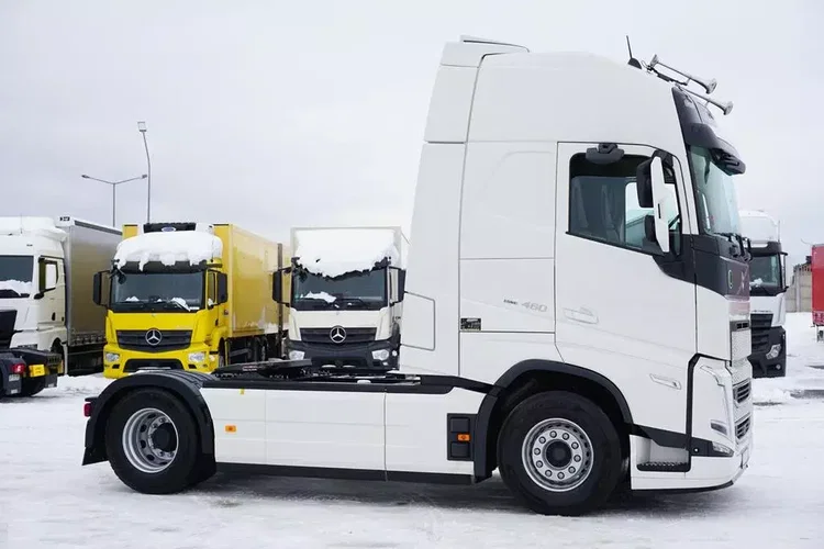 Volvo / FH / 460 / I - SAVE / XL / EURO 6 / ACC / I - COOL zdjęcie 4