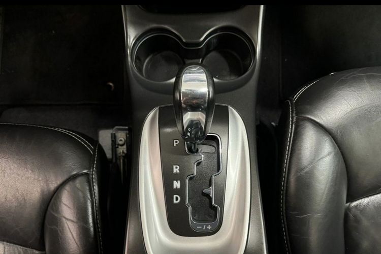 Fiat Freemont 2.0d 170KM automat 7 os. Skóry DVD kamera Navi 4x4 full serwis 1.r.gaw zdjęcie 18