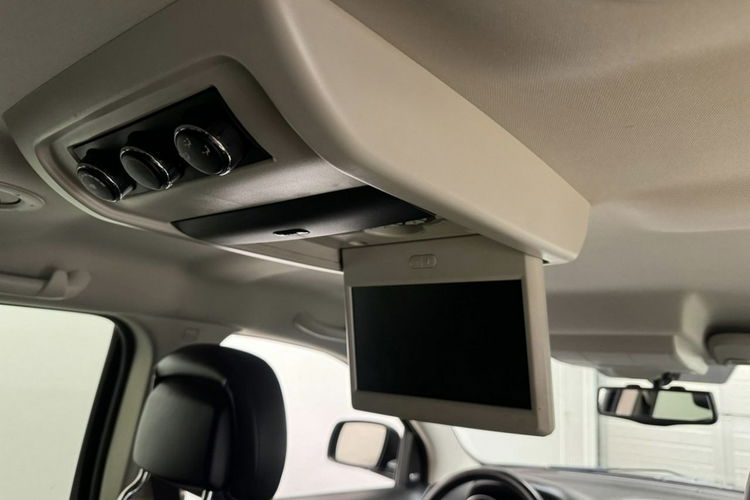 Fiat Freemont 2.0d 170KM automat 7 os. Skóry DVD kamera Navi 4x4 full serwis 1.r.gaw zdjęcie 21