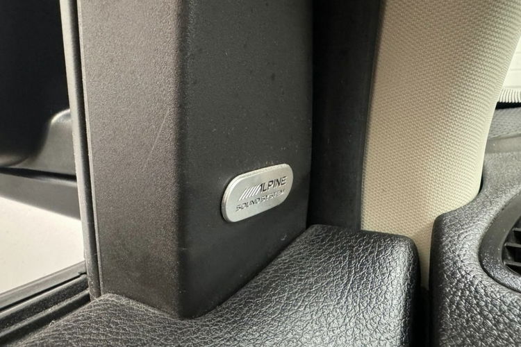 Fiat Freemont 2.0d 170KM automat 7.os. Skóry Navi DVD kamera 4x4 full serwis 1.r.gw zdjęcie 6