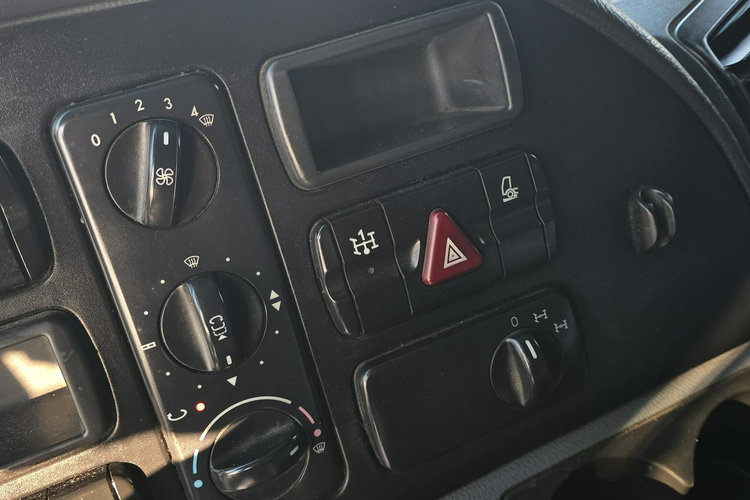 ACTROS 2644 6X4 MP3 MERCEDES ACTROS 2644 6X4 MP3 / Hydraulika / Salon PL zdjęcie 26