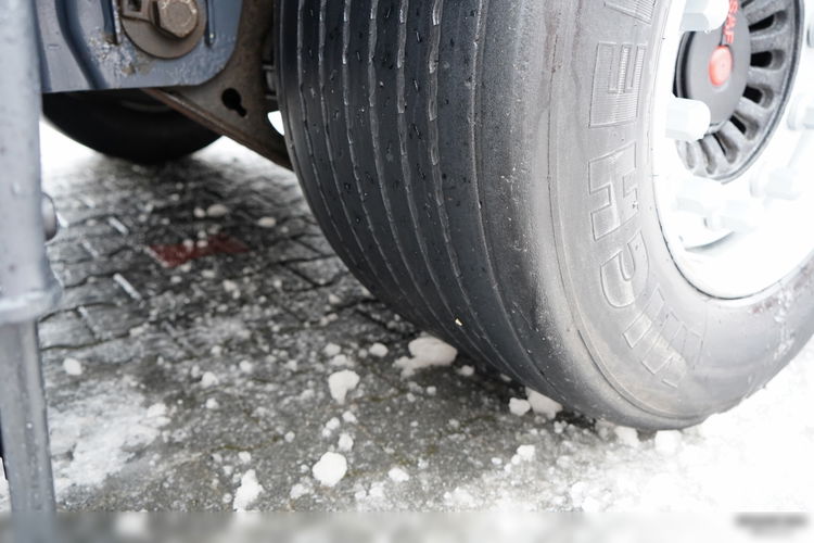 Wielton FIRANKA / MEGA / DACH PODNOSZONY / SYSTEM BDE - ROZSUWANE SŁUPKI / SAF  zdjęcie 22