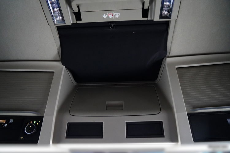 Volvo FH 460 / ZESTAW TANDEM / 120 M3 / PRZEJAZDOWY / I-SAVE / KLIMATYZACJA POSTOJOWA / OŚ PODNOSZONA / OŚ SKRĘTNA / PLANDEKA ZBROJONA  6x2 zdjęcie 62